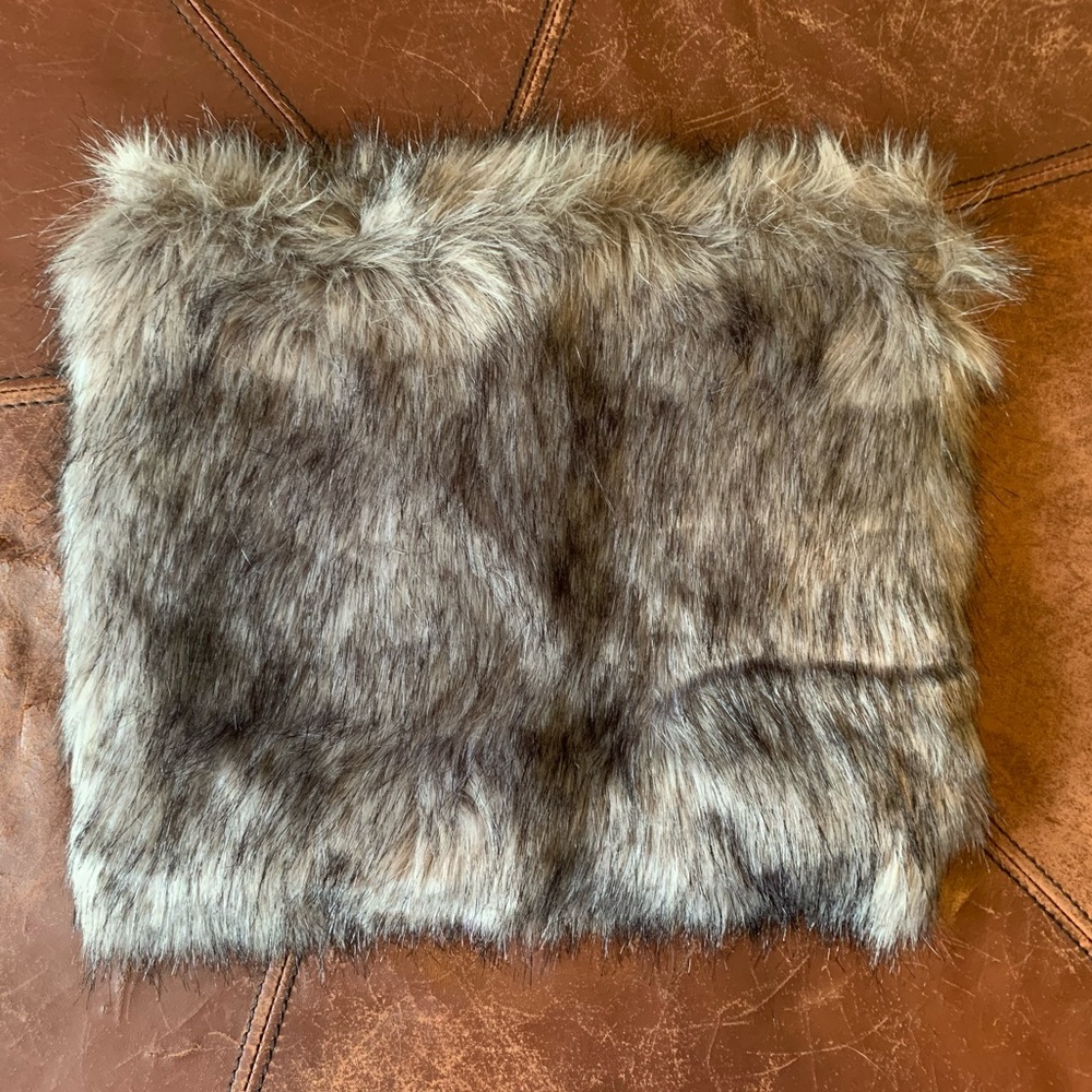 NWOT ASOS Faux Fur Snood